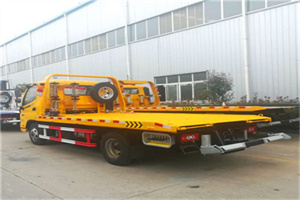 义县附近拖车救援搭电